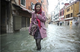 Italy báo động đỏ ở thủ đô vì thời tiết xấu 